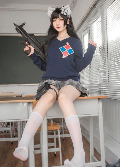 巨大贯穿求饶哭泣np